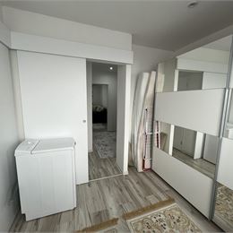 Ponúkame na prenájom 1,5-izbový byt na Sekčove v Prešove, ulica Sibírska, čiastočne zariadený.