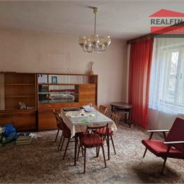 REALFINANC - 100 % Aktuálny Spiegelsal !!! 3 izbový rodinný dom 117 m2, pozemok 581 m2, Trnava Bradlanská