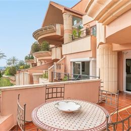 Skvelý investičný byt 2+1 v luxusnom komplexe Magna Marbella, 123 m2