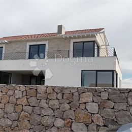 Vila s výhľadom na more – Vodice, 400m2 (V01)