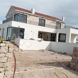 Vila s výhľadom na more – Vodice, 400m2 (V01)