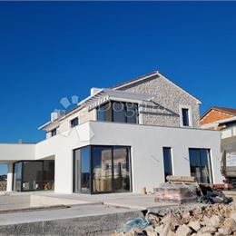 Vila s výhľadom na more – Vodice, 400m2 (V01)