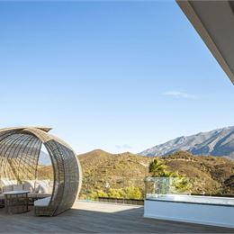 Na predaj – honosná vila s vlastným wellnesom, 250 m² – Marbella, Andalusia, Španielsko