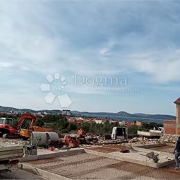 Vila s výhledom (V02) – Vodice, 400m2