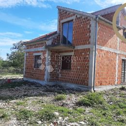 Nedokončený dům – Murvica, Poličnik, 88m2