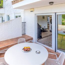 Na predaj 4-izbový byt v komplexe s bazénom 2+1, 100 m² – Villamartin, Costa Blanca