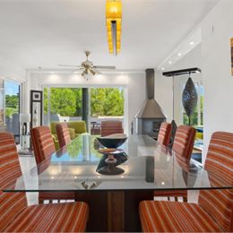 Na predaj 4-izbový byt v komplexe s bazénom 2+1, 100 m² – Villamartin, Costa Blanca