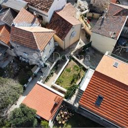 Dům – Varoš, Šibenik, 90m2