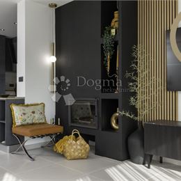 Vila s bazénom – Premantura, Medulin, 218,42m2