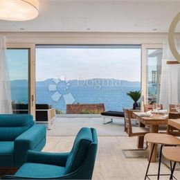 Luxusná vila pri mori – Podaca, Gradac, 300m2