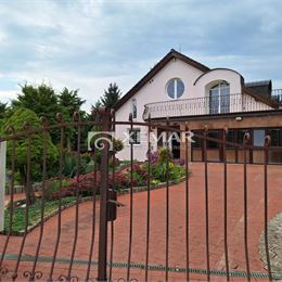Hľadám rodinný dom na prenájom, Banská Bystrica