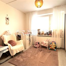 Na predaj kompletne zrekonštruovaný 3-izbový byt s dvomi loggiami v Banskej Bystrici, ul. THK + VIDEO