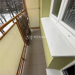 Na predaj 2,5 izb. byt s balkónom, Družby - Fončorda