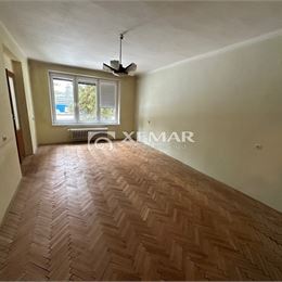 Na predaj veľký 3 izb. tehlový byt na Uhlisku, BB