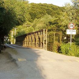 Rovinatý pozemok, Banská Bystrica - časť ILIÁŠ