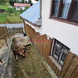 Na predaj rodinný dom v obci Detvianska Huta- Exkluzívne, Znížená cena