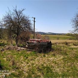 Predaj- st.pozemok 3401m2 so súpisným číslom– Látky- Nový Svet