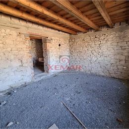 Na predaj rodinný dom s obytnou prístavbou, garážou, 1,57 ha pozemkom v obci Stožok