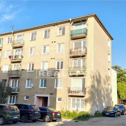 Tehlový 3 izbový byt, 63m2 + balkón, Panelová ulica, Košice-Juh