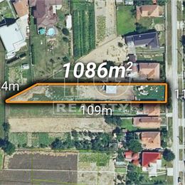 Na predaj stavený pozemok v obci Práznovce s rozlohou 1086 m2