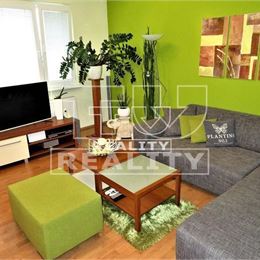 TUreality ponúka na predaj 3 izbový byt v meste Žiar nad Hronom, sídlisko Pod Vŕšky, 70 m2