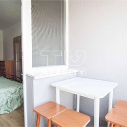 TUreality ponúka na predaj 3 izbový byt v meste Banská Štiavnica, 70 m2