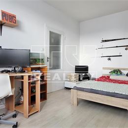  1-IZBOVÝ byt s potenciálom úpravy, MODRA, 38 m2