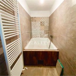 Na predaj 3 izbový rodinný dom s pozemkom v obci Nitrianska Streda - 1455m2