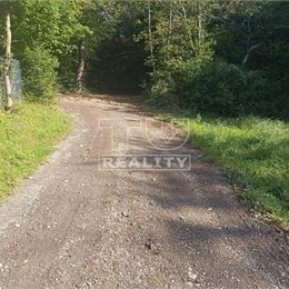 REKREAČNÝ POZEMOK UDIČA-UHRY, 5665 m2