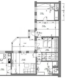 Nadštandardný tehlový 4-izbový byt so záhradou + 2x obchodný priestor + 1-izbový byt v centre, Nové Zámky