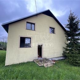 Podpivničený rodinný dom s pozemkom o celkovej výmere 600 m2 v obci Lomná, okres Námestovo