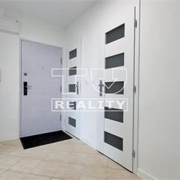 TUreality ponúka na predaj 4i byt vo Zvolene na sídlisku Západ o výmere 74 m² po čiastočnej rekonštrukcii