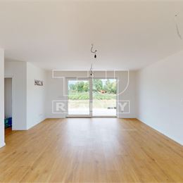 Na predaj novostavba rodinného domu v štádiu na kľúč s tepelným čerpadlom, Ivanka pri Nitre, 598 m2