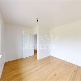 Na predaj novostavba rodinného domu v štádiu na kľúč s tepelným čerpadlom, Ivanka pri Nitre, 598 m2