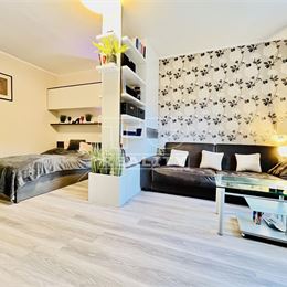 Tureality ponúka na predaj kompletne zrekonštruovaný 1 izbový byt s balkónom vo výbornej lokalite na