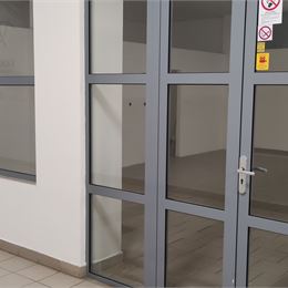 Obchodné priestory 75 m2 v OC na Sekčove