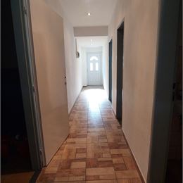 Skladový priestor v podnikateľskom areáli, s celkovou výmerou : 849 m2.