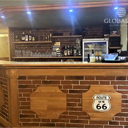 Priestory vhodné na bar alebo predajňu