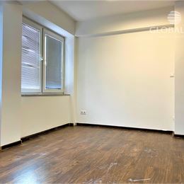 Atraktívna mezonetová kancelária v centre pri Auparku