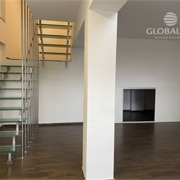 Atraktívna mezonetová kancelária v centre pri Auparku