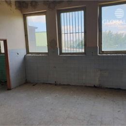 Podnikateľský objekt vo Veľkých Trakanoch