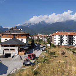 Exkluzívny panoramatický 2 izbový byt s výmerou 75 m2 - v Bansku ( Bulharsko )