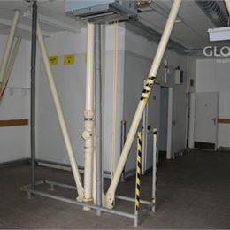 0bchodné priestory 537 m2 - v obchodnom centre na Furči