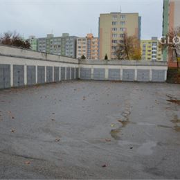 0bchodné priestory 537 m2 - v obchodnom centre na Furči