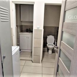 Rekonštruované priestory : 62 m2, vhodné na služby v OC na Terase