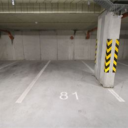 NOVOSTAVBA OPÁL - NOVÝ 1i BYT S TERASOU A PIVNICOU - GARÁŽOVÉ STÁTIE