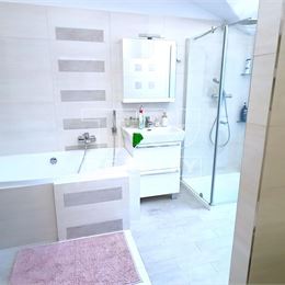 TUreality ponúka na predaj veľký mezonetový byt v centre Topoľčian, 230m2