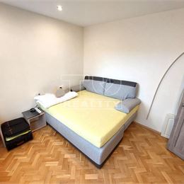 Na predaj zrekonštruovaný 4 izbový byt 84 m2 v super lokalite Topoľčian