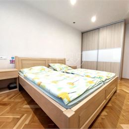Na predaj zrekonštruovaný 4 izbový byt 84 m2 v super lokalite Topoľčian