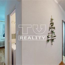 Na predaj 2 izbový byt v meste Handlová, 50 m2
